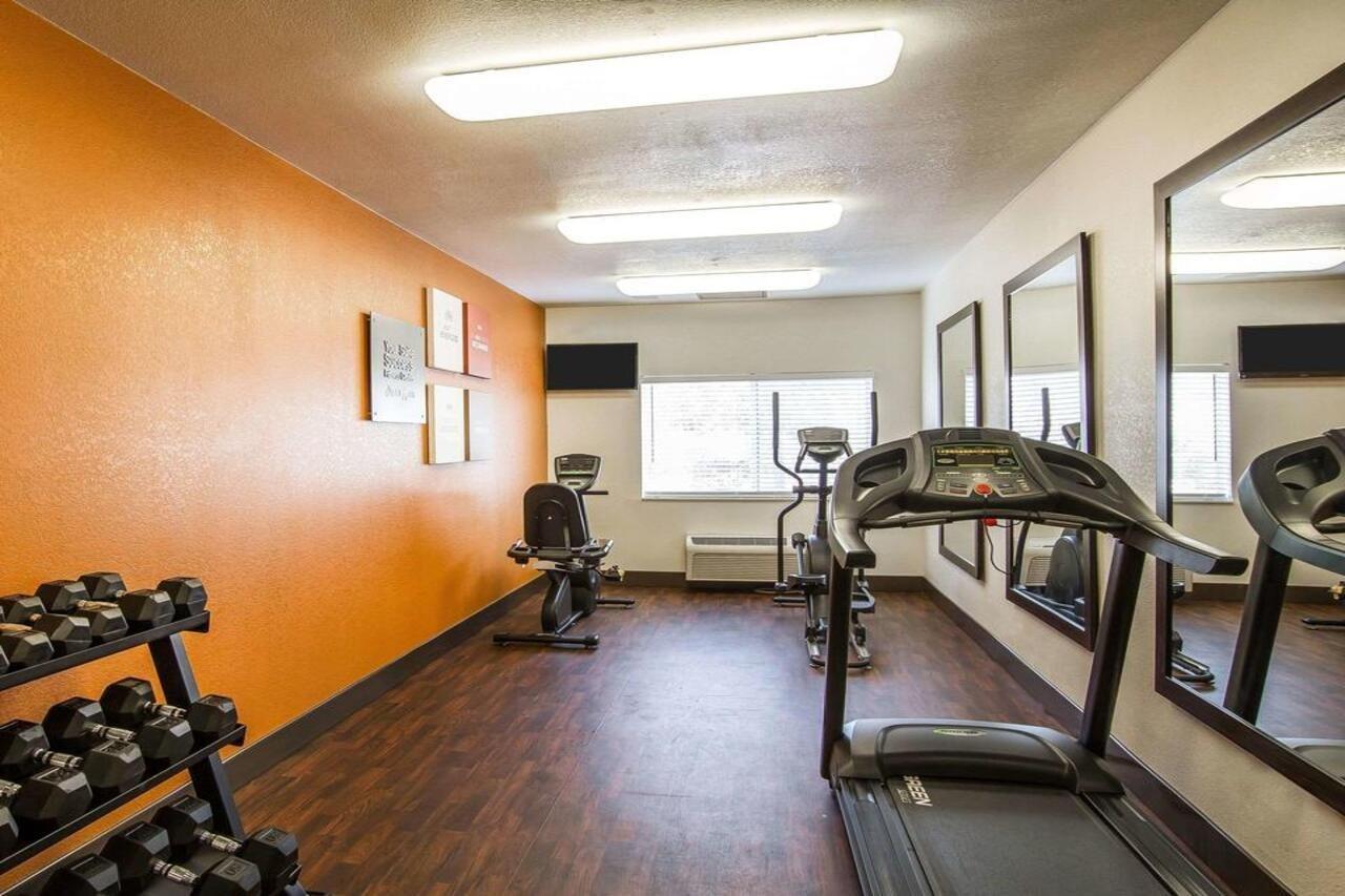 Comfort Suites Peoria Sports Complex Buitenkant foto