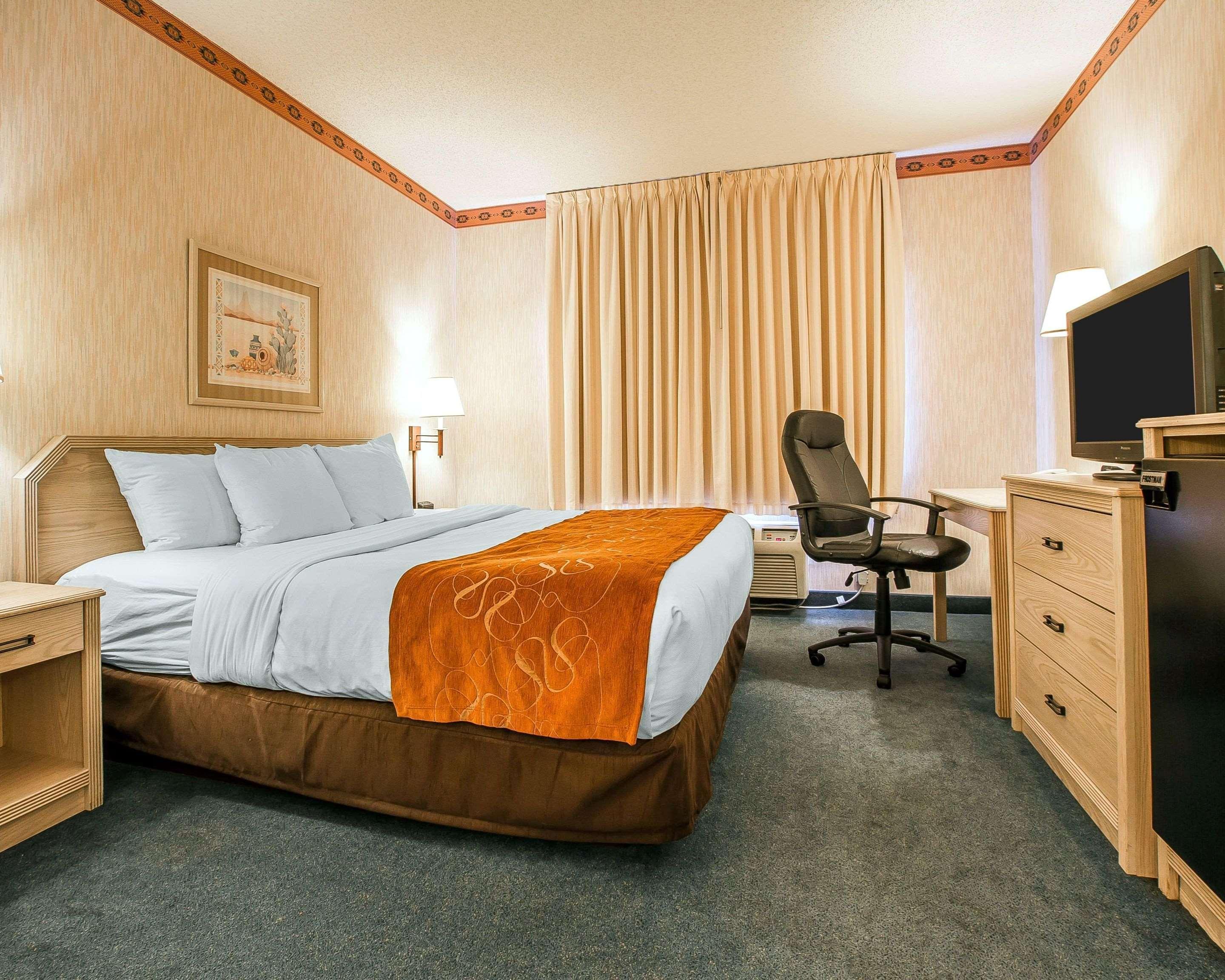 Comfort Suites Peoria Sports Complex Buitenkant foto