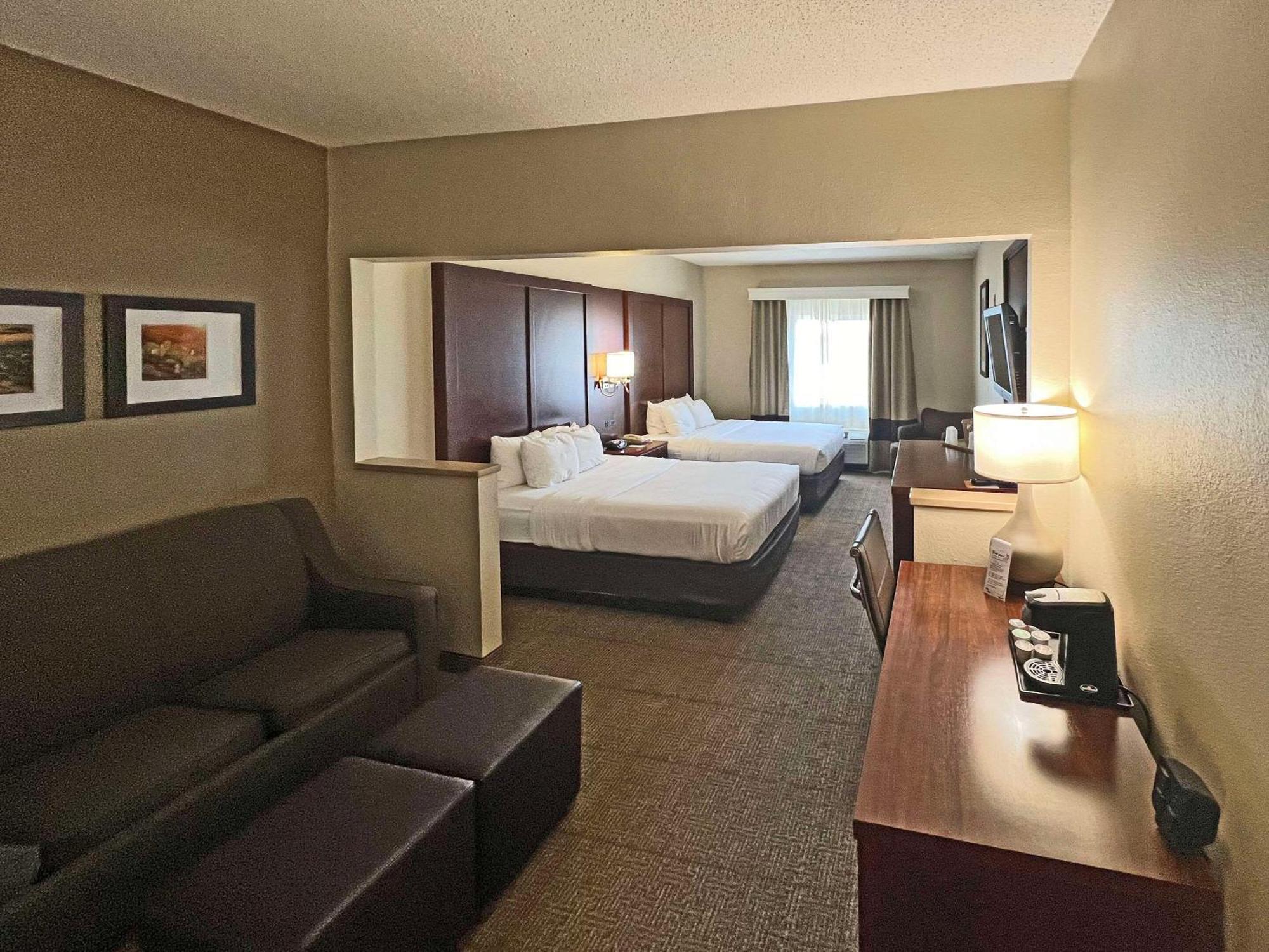Comfort Suites Peoria Sports Complex Buitenkant foto