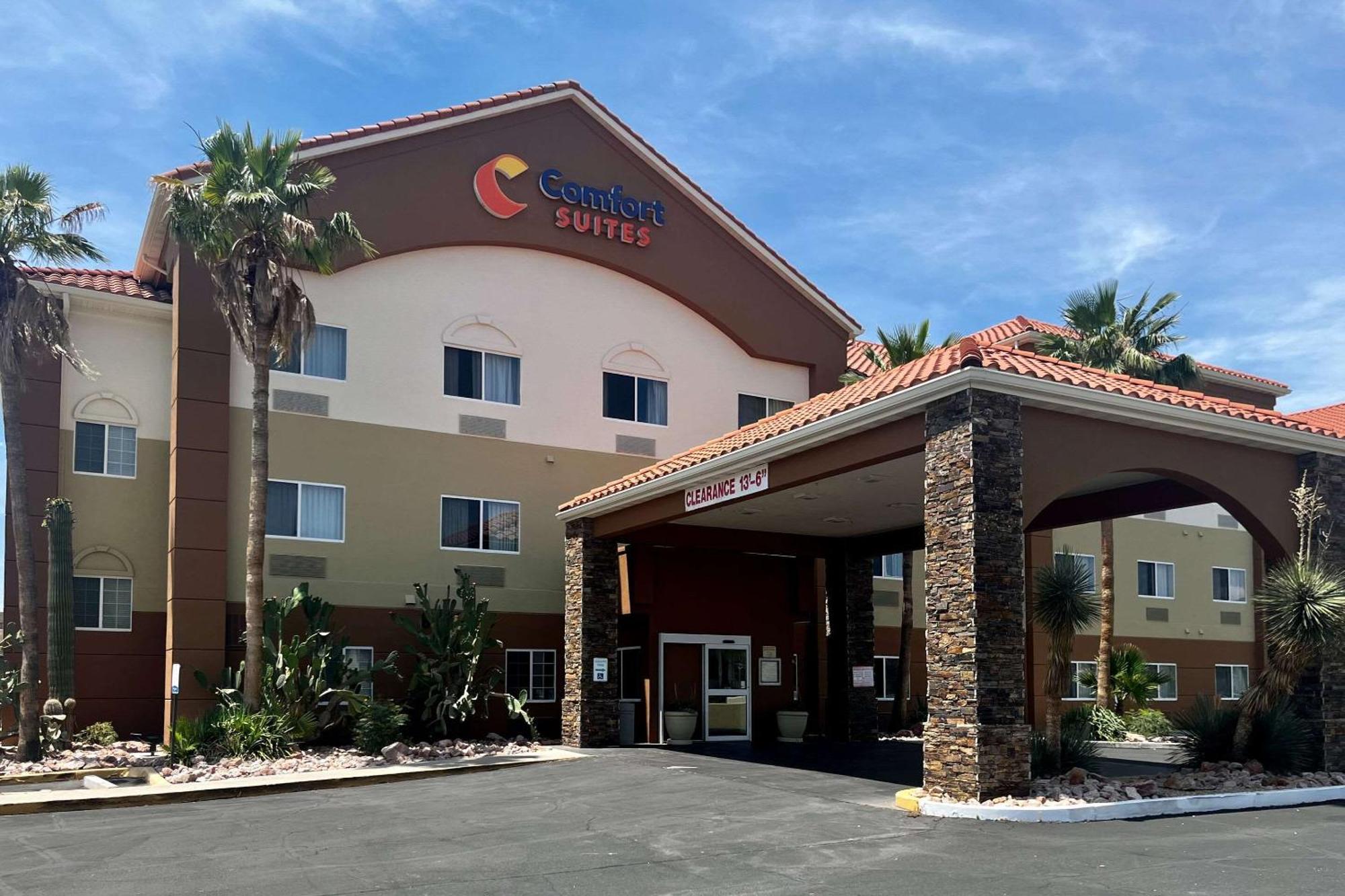Comfort Suites Peoria Sports Complex Buitenkant foto