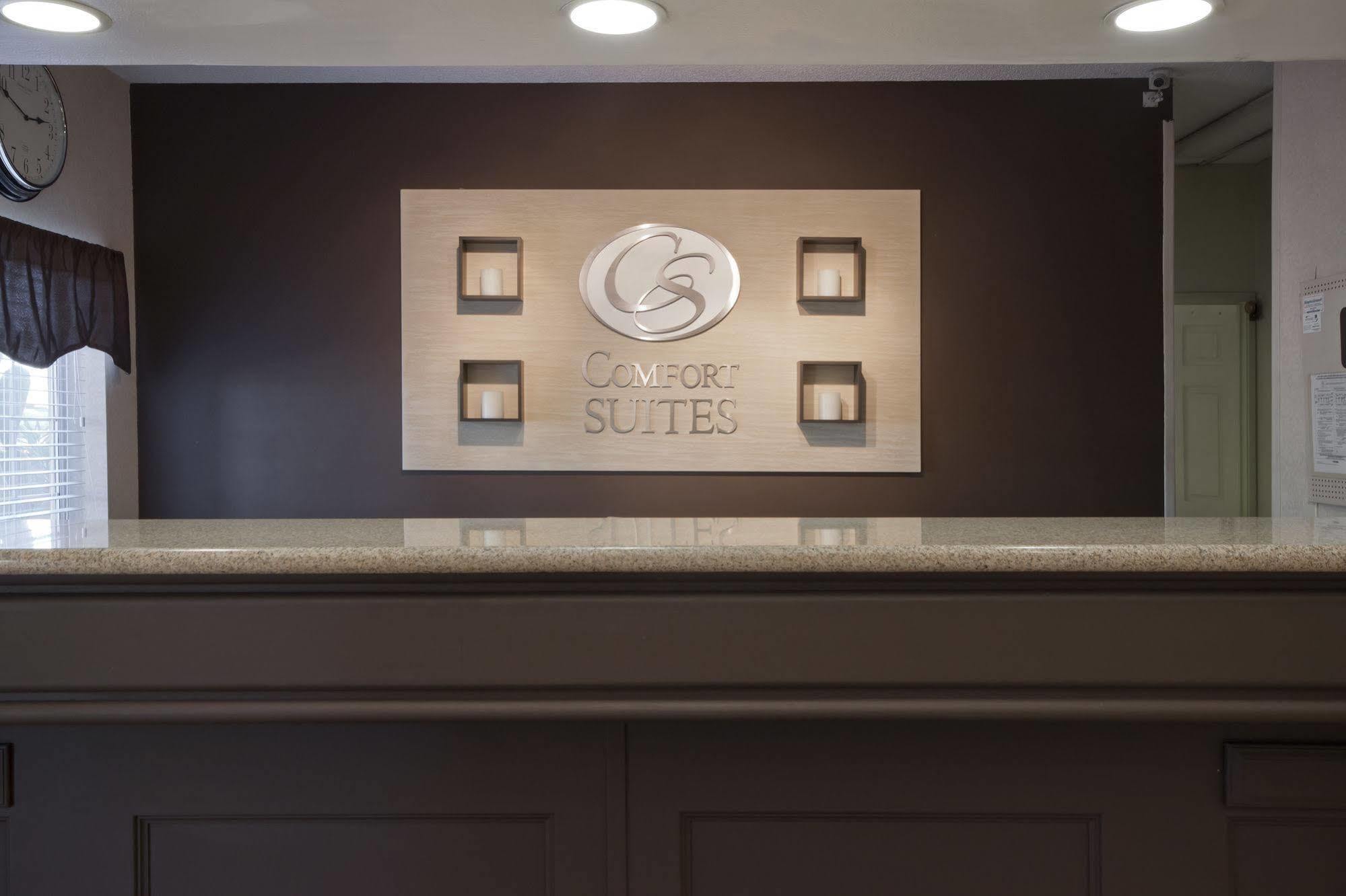 Comfort Suites Peoria Sports Complex Buitenkant foto