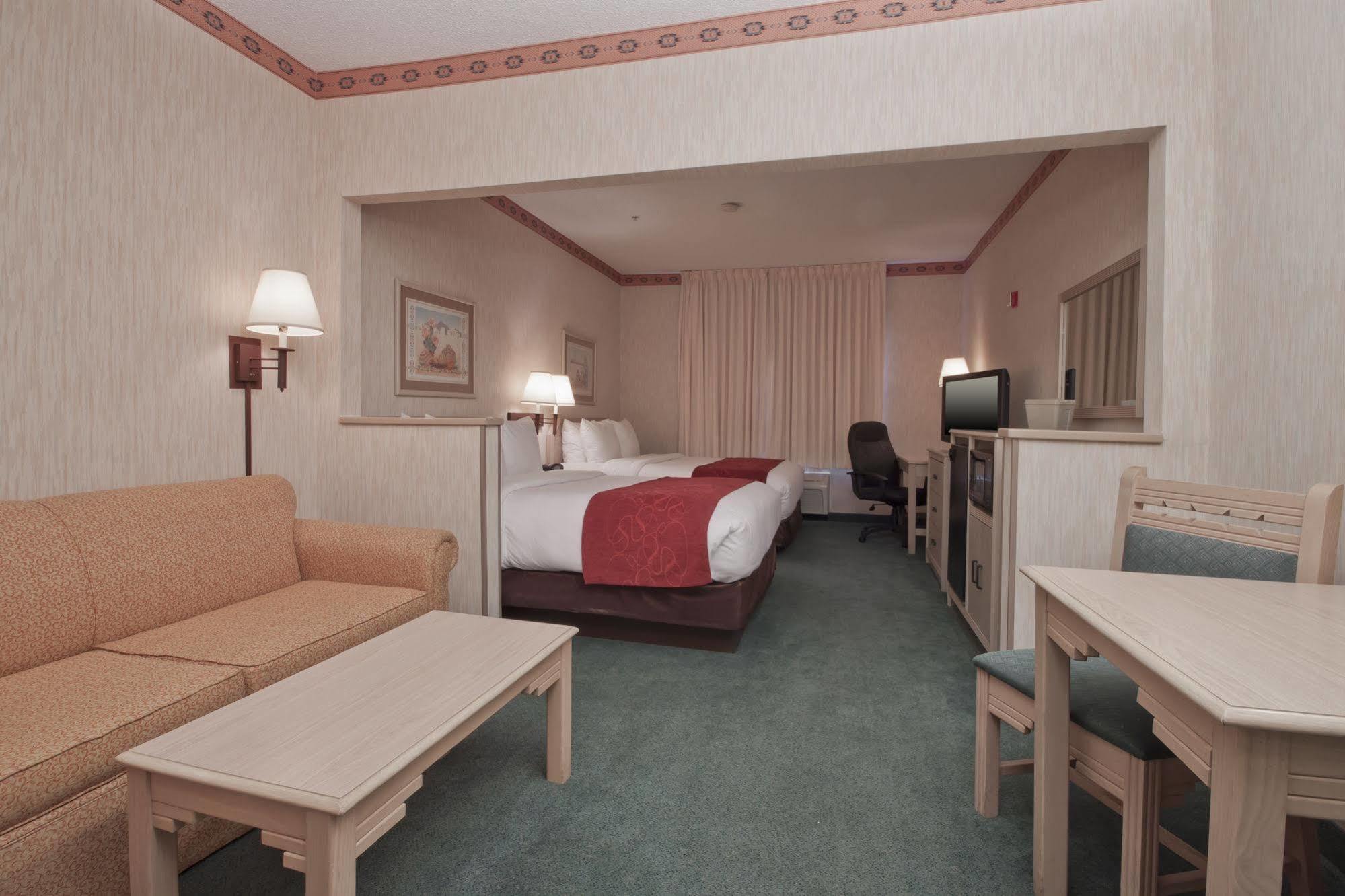 Comfort Suites Peoria Sports Complex Buitenkant foto