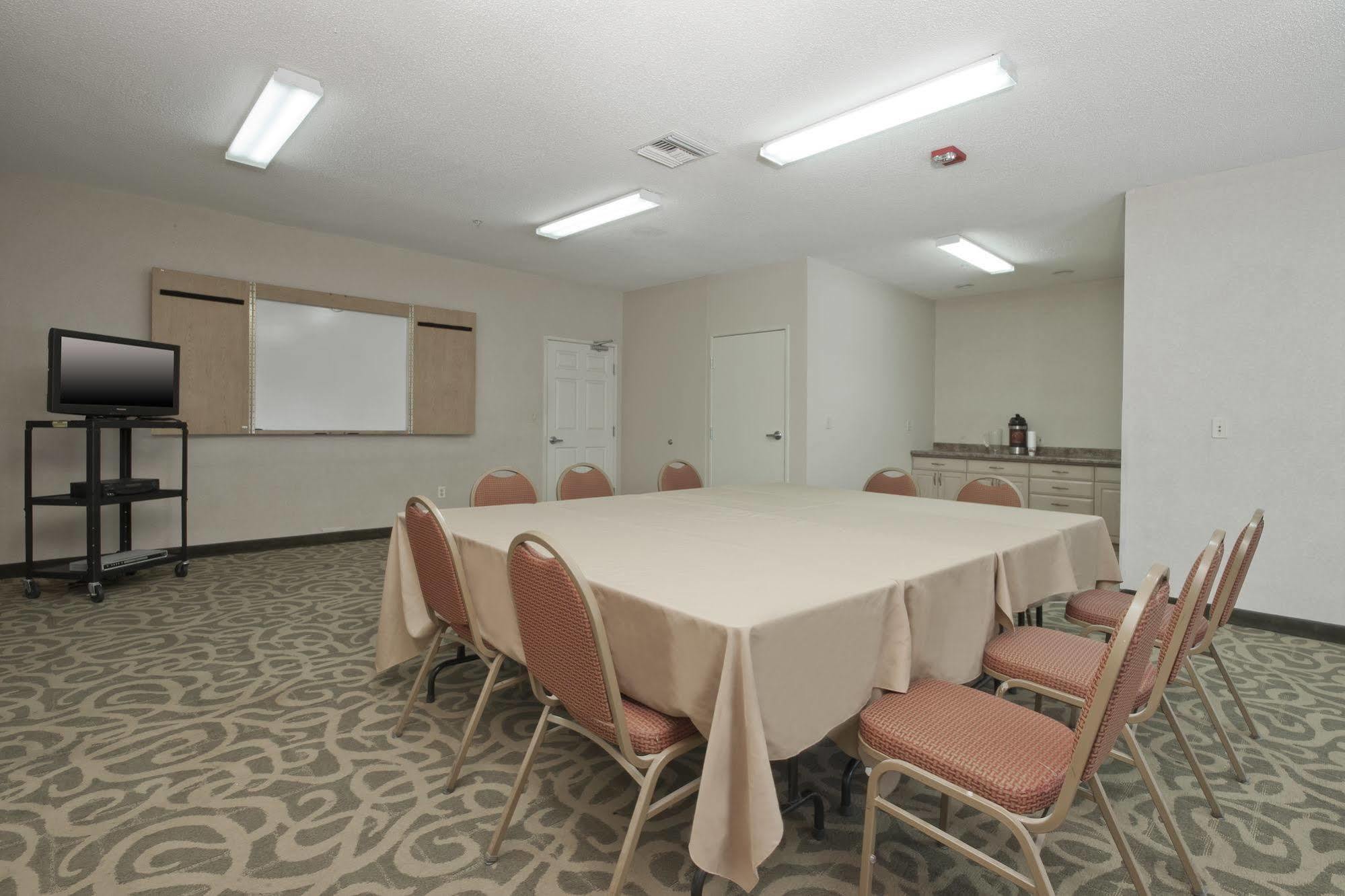 Comfort Suites Peoria Sports Complex Buitenkant foto