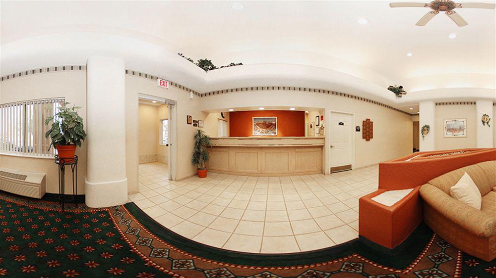 Comfort Suites Peoria Sports Complex Buitenkant foto